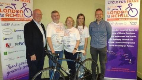 family members of the late Shane Corrigan with SUDEP Action and Epilepsy Ireland representatives