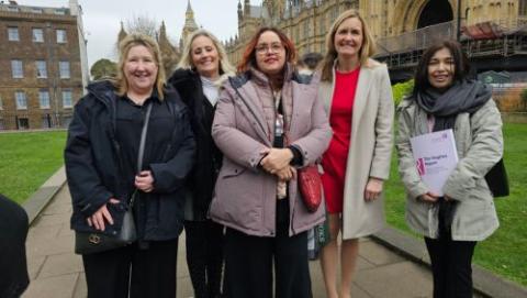 UK Patient campaigners and OACS Ireland Chairperson Karen Keely